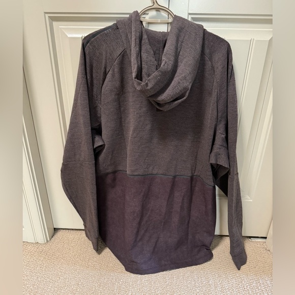 Lululemon Men’s Licence To Train Hoodie (Lunar New Year) - Picture 2 of 3